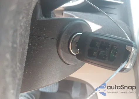 2015 Chevrolet Malibu 1Lt из США, поврежденный, VIN 1G11C5SL6FF270347